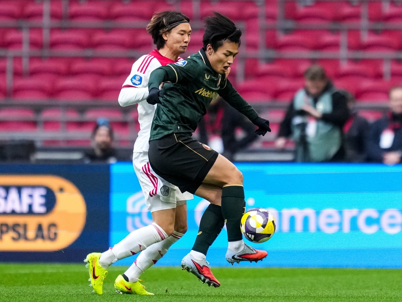 ⚽️阿贾克斯力克劲敌！板仓滉封锁，上田绮世哑火！