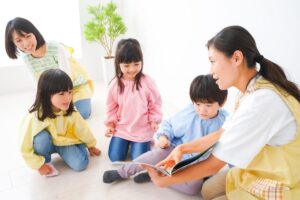 👶三胎入园：月费两万？！免费政策去哪儿了？ 封面