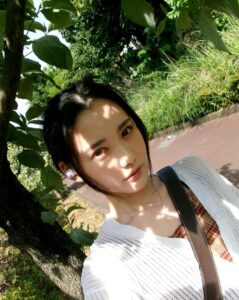 👠爆红反派女星：戏里坏，戏外…也坏？ 封面