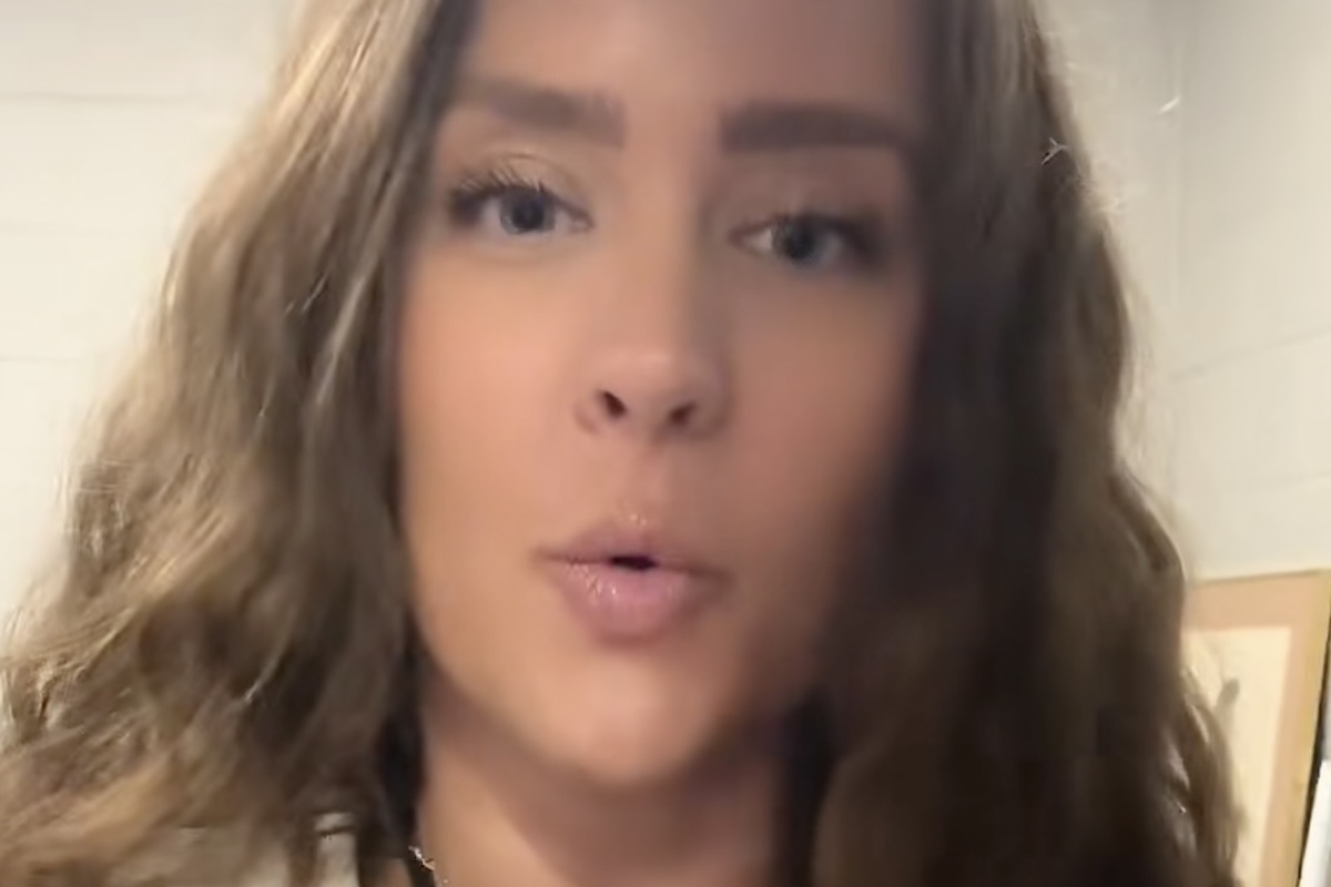 🔥老师的紧身裤被批了！网友：这身材…绝了！