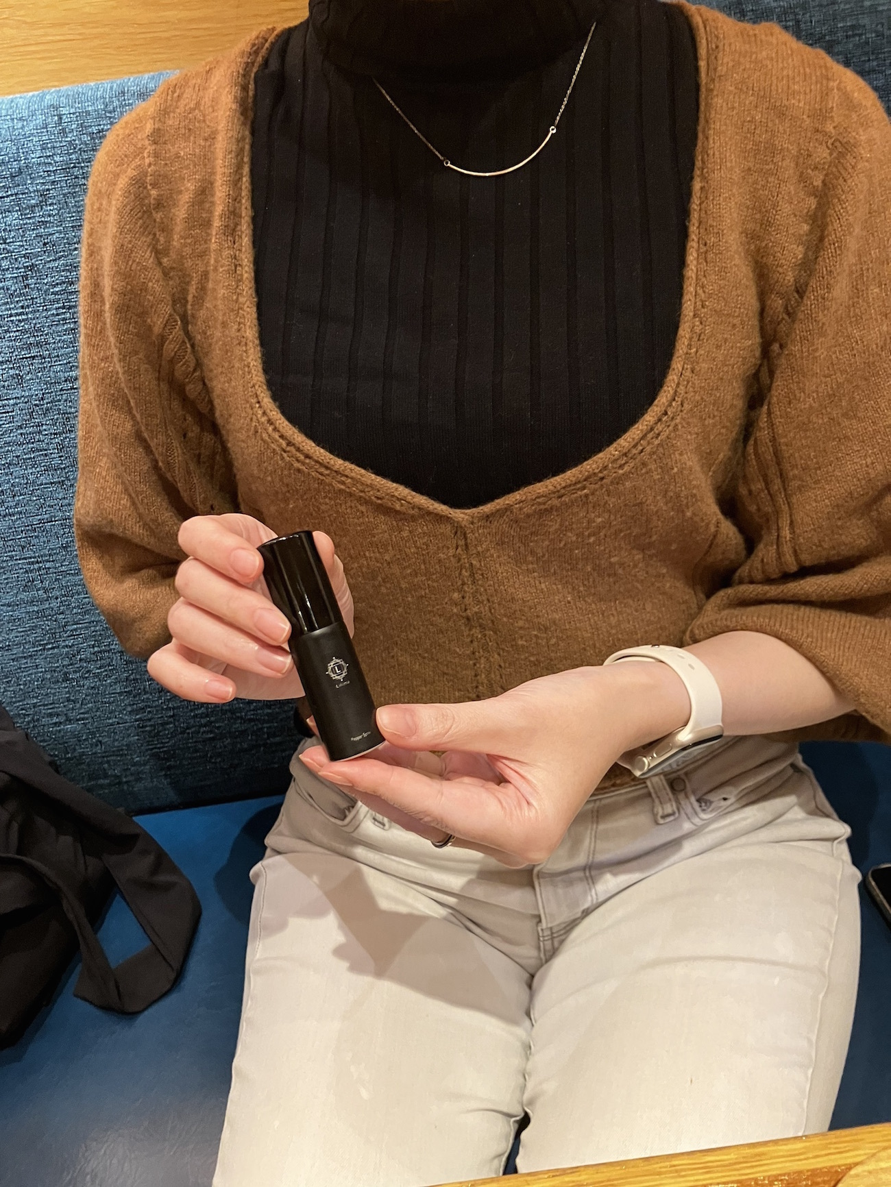 🚨惊！醉汉拖拽，她竟反击喷了！