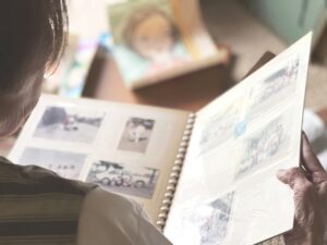 💔女儿3000万教育费，35岁却遭母亲暴打…这惨痛代价！ 封面