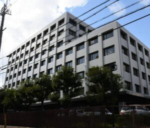 💥政客无罪释放！诽谤县议员，这算啥？ 封面