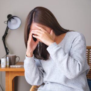 😱 拜托！他居然带了别的女人回家！ 封面