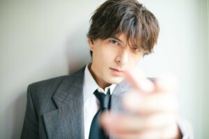 💔我始终是个“局外人”：童年两次心碎的经历。 封面