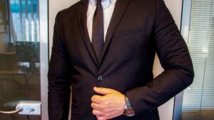 🔥Z世代：宁要冷静上司，竟选鬼灭队！ 封面