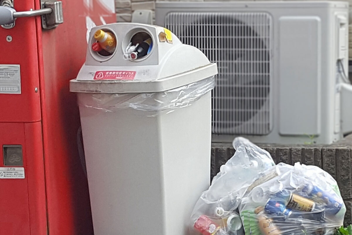 🗑️ 摆在哪儿都糟！东京垃圾箱新规，商家：罚我5万都行！