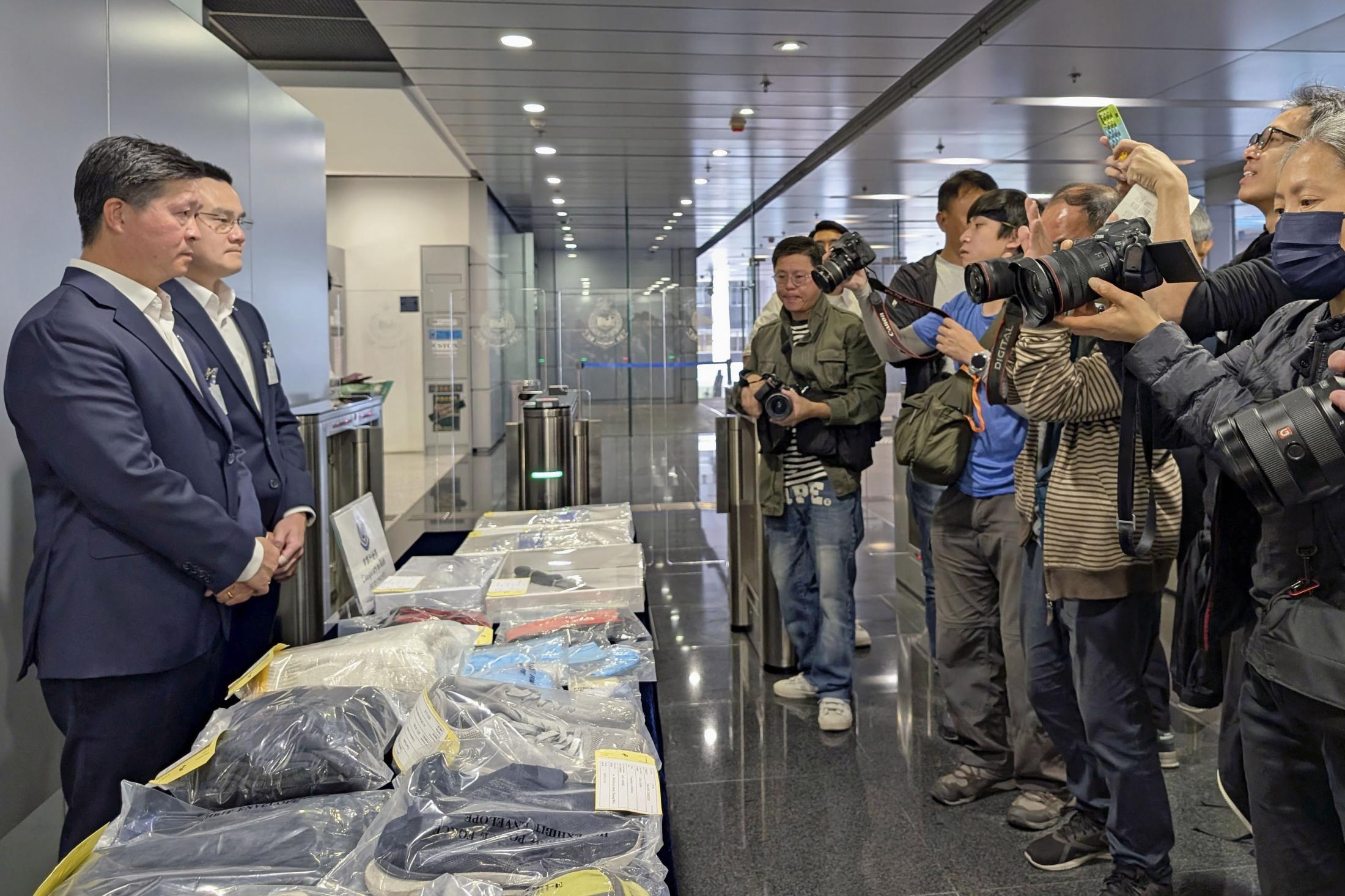 🚨香港惊天大劫案：15人落网！😱