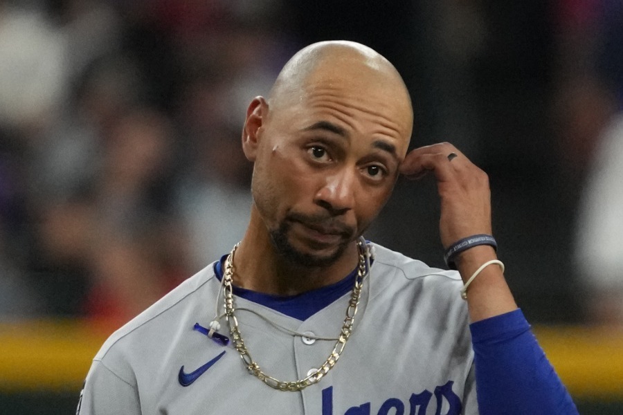 💥30亿巨额约后被弃！5年后他吐露心声：“我不想走！”💥