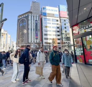 ⚠️ 春节游日遇冷？日本旅游业恐陷长期低迷！ 封面