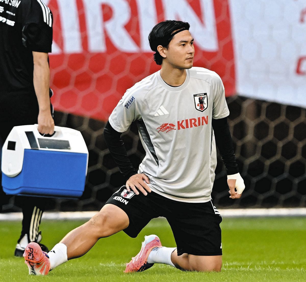 💔天啊！南野拓实世界杯前十字韧带断裂！