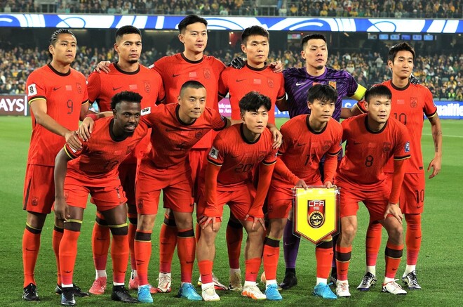 💥日本队要“打趴”我们？中国球迷炸了！😱