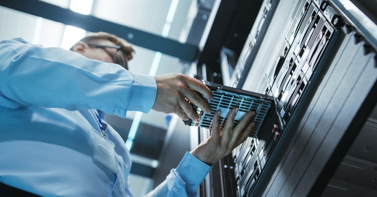 💥硬盘怪兽苏醒！1亿次/秒，速度突破天际！