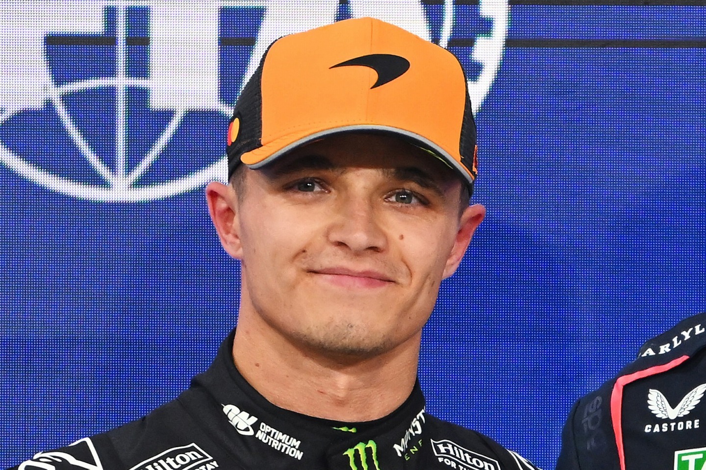 🏆诺里斯夺冠！维斯塔潘惜败，痛失冠军！