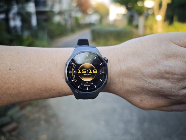 ⚡️告别电量焦虑！这块手表，续航力惊人！