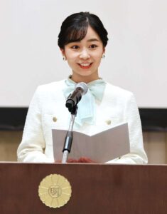 👑公主力赞！城市绿化英雄，太暖了！ 封面