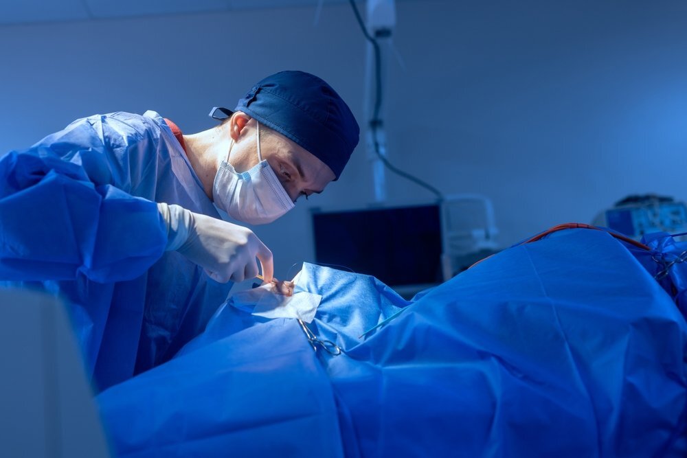 💥纹身女孩骤逝！33岁身亡，临终前发了条怪帖？