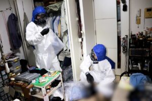 ⚠️脏活累活，揭秘清扫人生的辛酸与偏见！ 封面