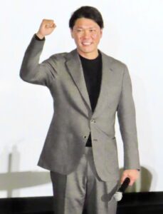 ⚾️ 坂本勇人：下辈子，只想再做个棒球手！ 封面