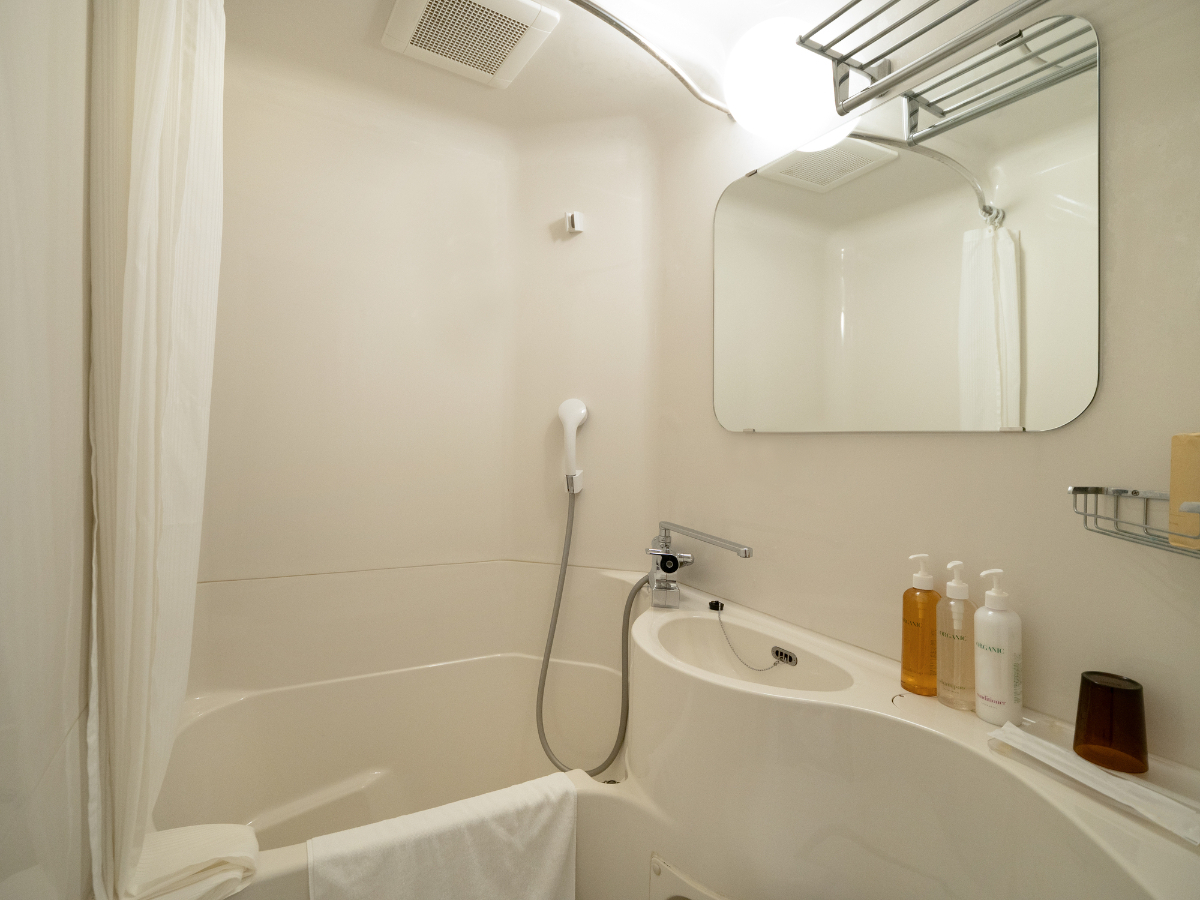 🛁 先洗澡还是先放水？酒店教你省时省水的妙招！