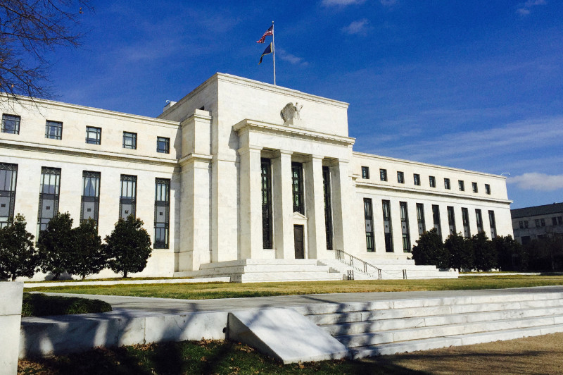 📉 美联储降息！就业降温，经济要变天？