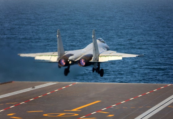 🚨中国战机“锁”住日本！局势升级！