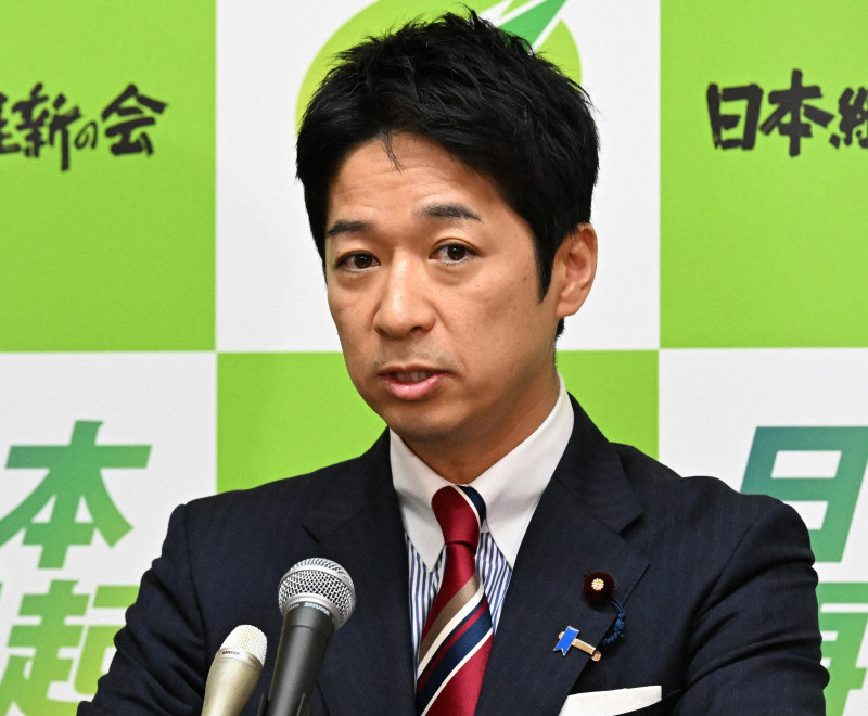 💰政客“内讧”：公款挪用成日常？