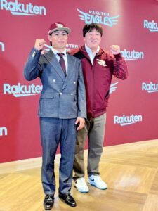 🔥震惊！乐天GM暗示辰己可能先FA后赴美！ 封面