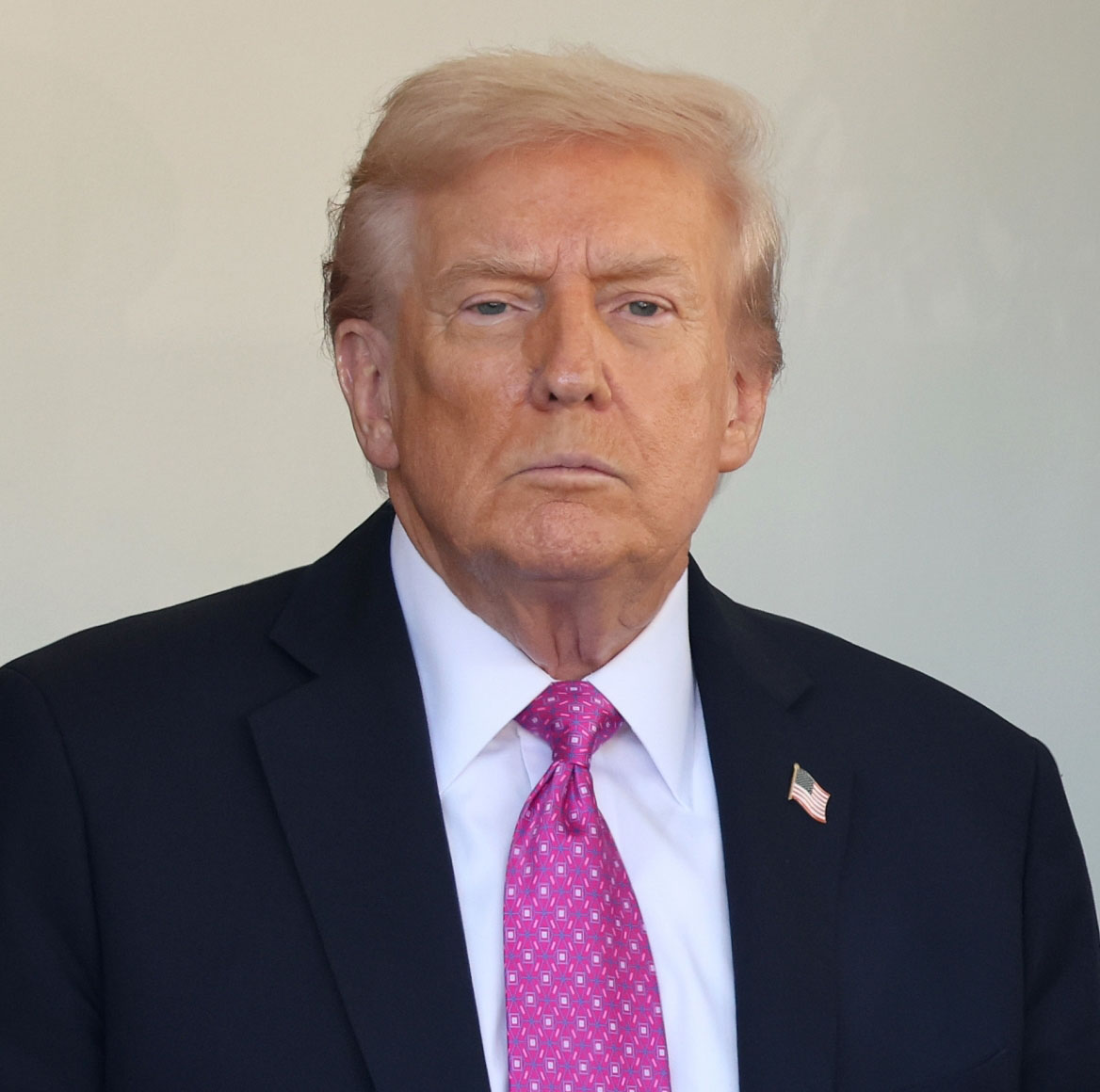 💥美国给台湾卖武器啦！1万亿日元，剑指中国！