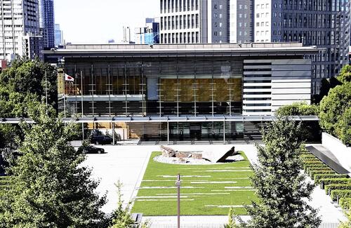 🚨🇯🇵中国：日本求助热线，直接无视！