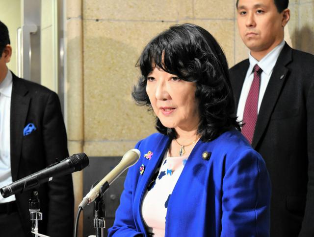 ⚠️日元暴跌！财政大臣：已准备好出手干预！