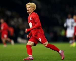 ⚽️ 亨梧19场0球？不是状态不好，而是…让人揪心！ 封面