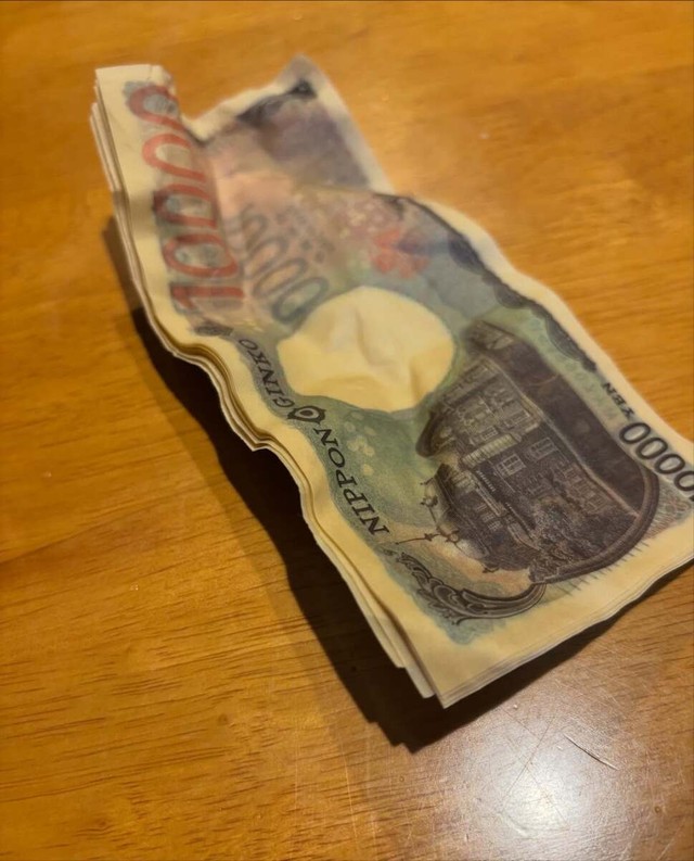 😱 洗衣机洗出五万日元！夫妻崩溃又爆笑！