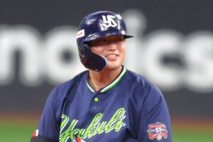 💥2年53亿！日棒巨星，韩媒：李政厚的零头！ 封面