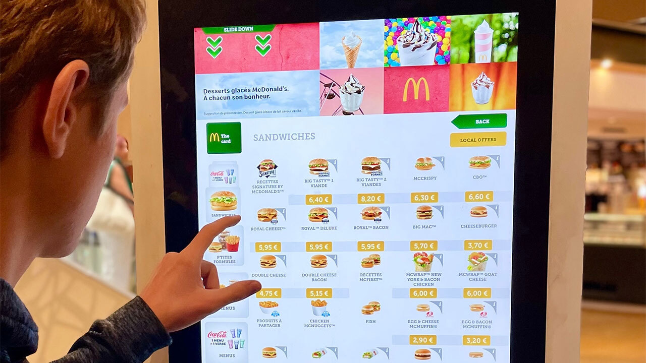 📱餐厅扫码点餐，真的比纸菜单好吗？🤔