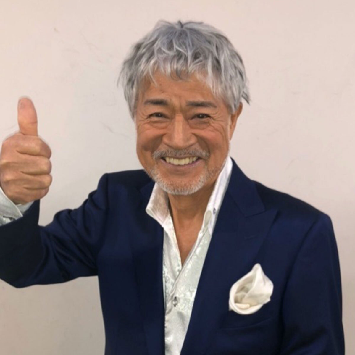 💥老戏骨“恶犬”论惹祸！敢言也得掂量！