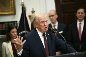 💥美军空袭叙利亚！为遇害士兵复仇！ 封面