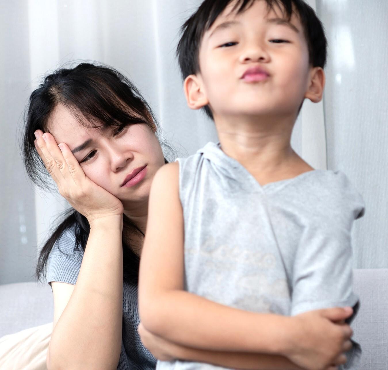 👶飞机上熊孩子狂飙！“人生最惨”的旅程，谁的错？