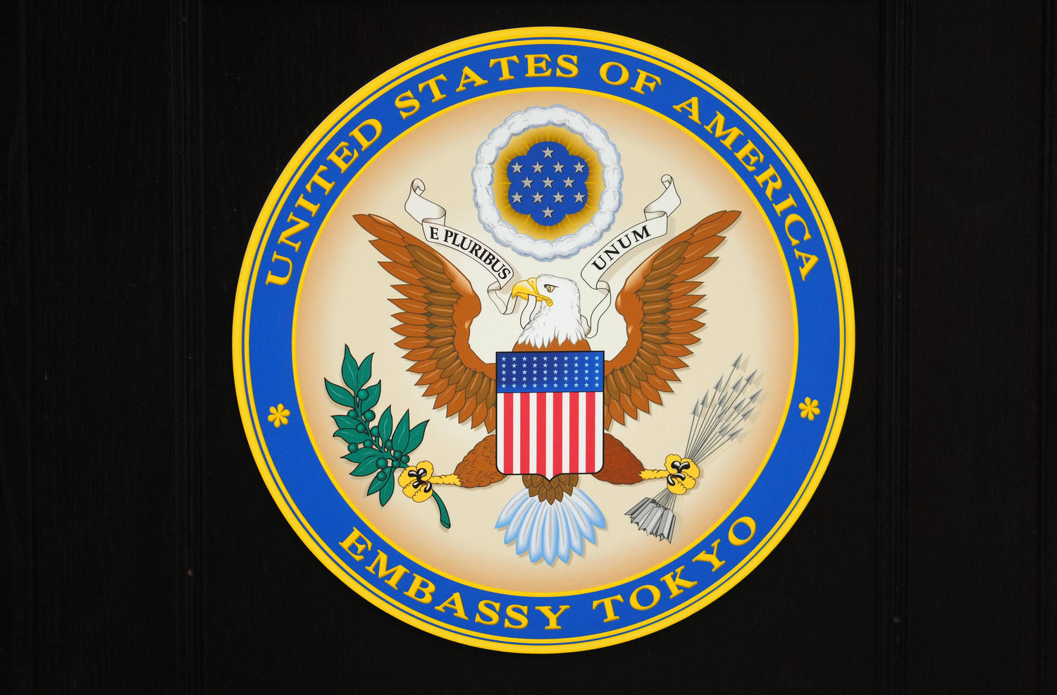 💥日本：中国恶行！渔船遭喷水，怒斥“无法无天”！