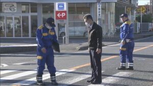 💔 老夫妻被撞致死，凶手竟沉迷手机！ 封面