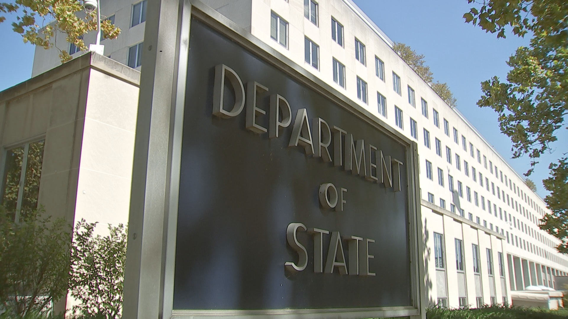 💥日本：美夸“核领导”，官员却谈“核持有”？！