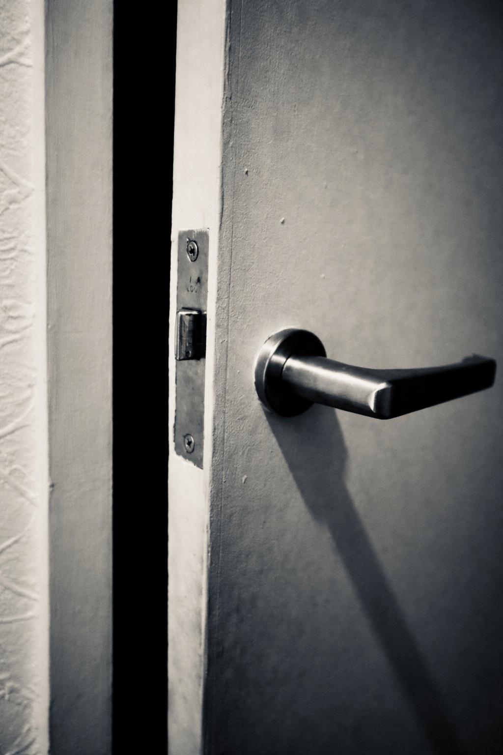 🆘 绝望边缘的TA们：养老的残酷真相！