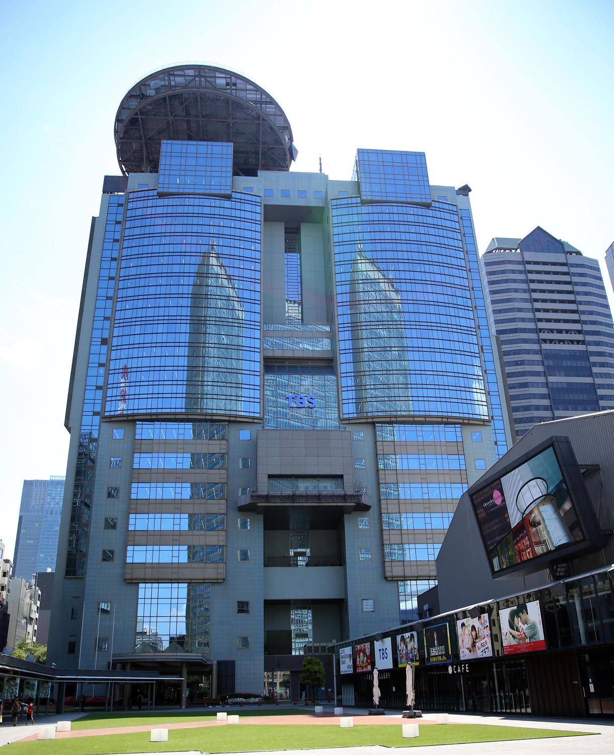 💥“胡子队长”：中国军机照射，我也有一张王牌！