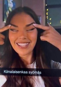 😱芬兰也翻车？“眯眼照”狂传，人设崩了！ 封面