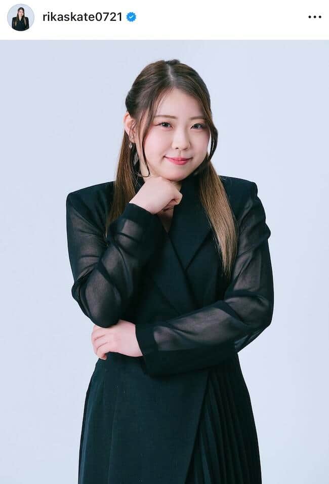 🔥美到窒息！纪平梨花红唇诱惑，谁能抵挡？