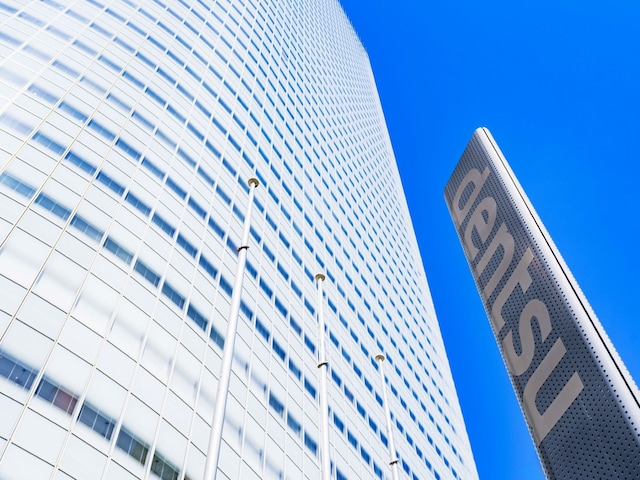 ⚽️电通“翻身”？世界杯直播稳了，奥运丑闻还没完！