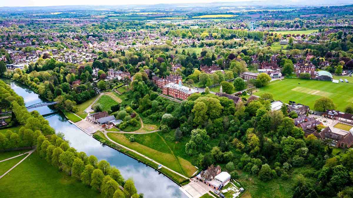 🏫英国寄宿学校：别补习，校内就够了！✨