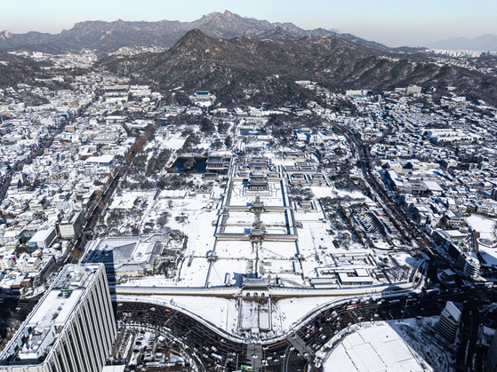 ❄️北海道风情变“韩”味？中国雪乡急换日文招牌！