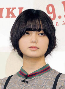 😱平手友梨奈也太美了吧！网友：我恋爱了！ 封面