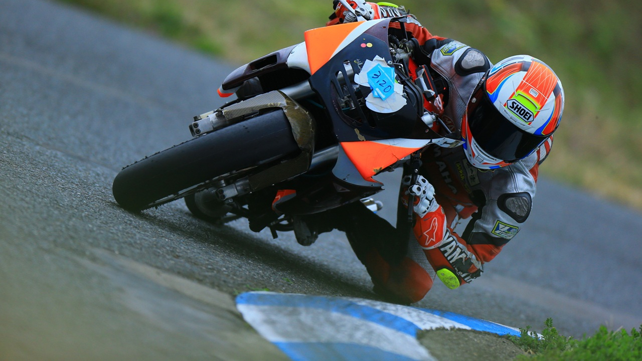 💥头盔界的奇迹！破产边缘到世界第一，Shoei逆袭史！💥